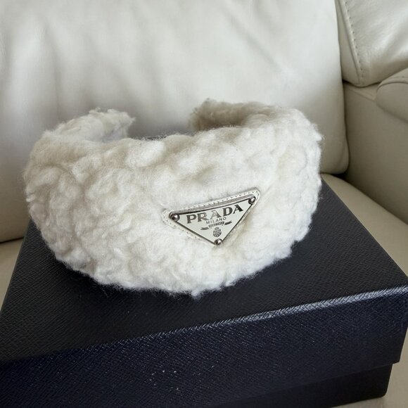 NWT PRADA SHEARLING HAIRBAND HEADBAND WHITE 100% Authentic W/box - Picture 6 of 11